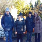 Wycieczka klas przysposabiających do pracy do dyniowej zagrody.